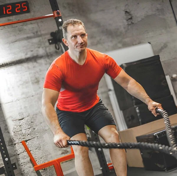 men wearing custom gym wear cloths